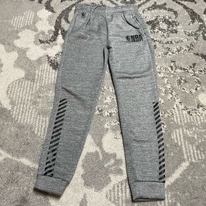 NWT Kid’s NBA Grey Full Fleece Lined Sweatpants